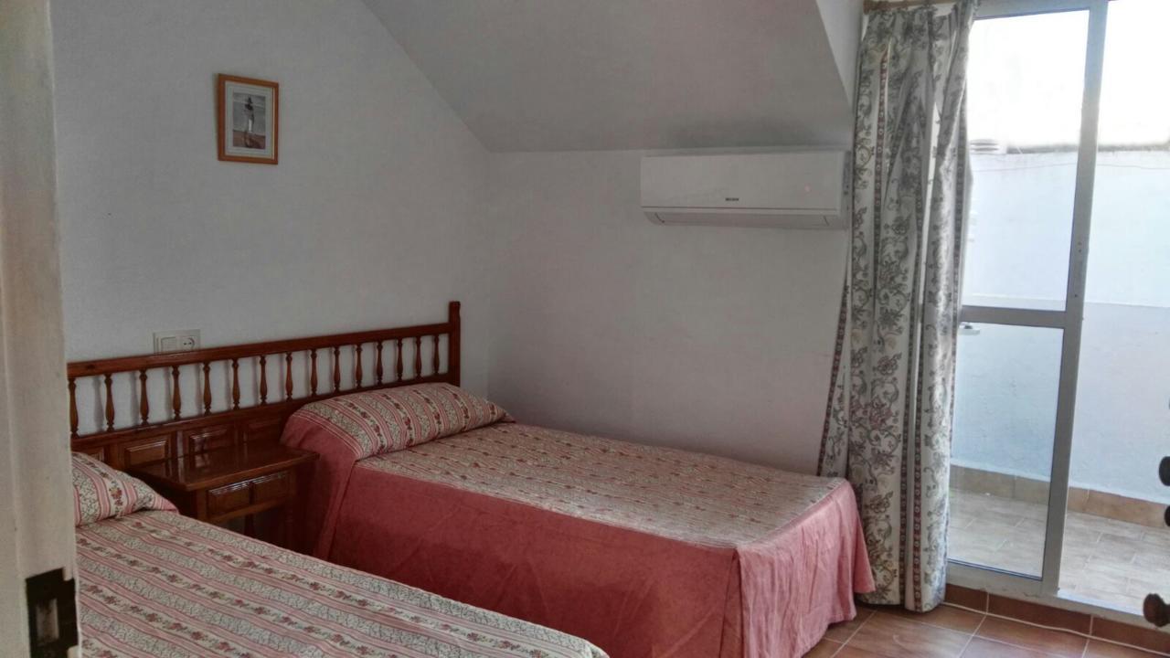 Apartamento Decada Cervantes 19 ฟูเอนฮิโรลา ภายนอก รูปภาพ